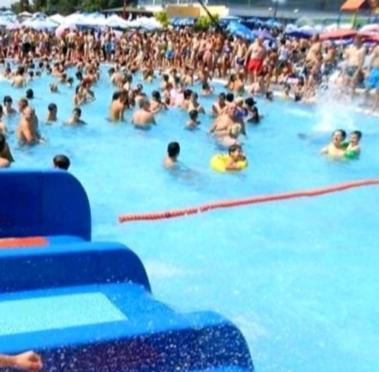 Апарт отель Wing Club Dajana Ягодина Экстерьер фото